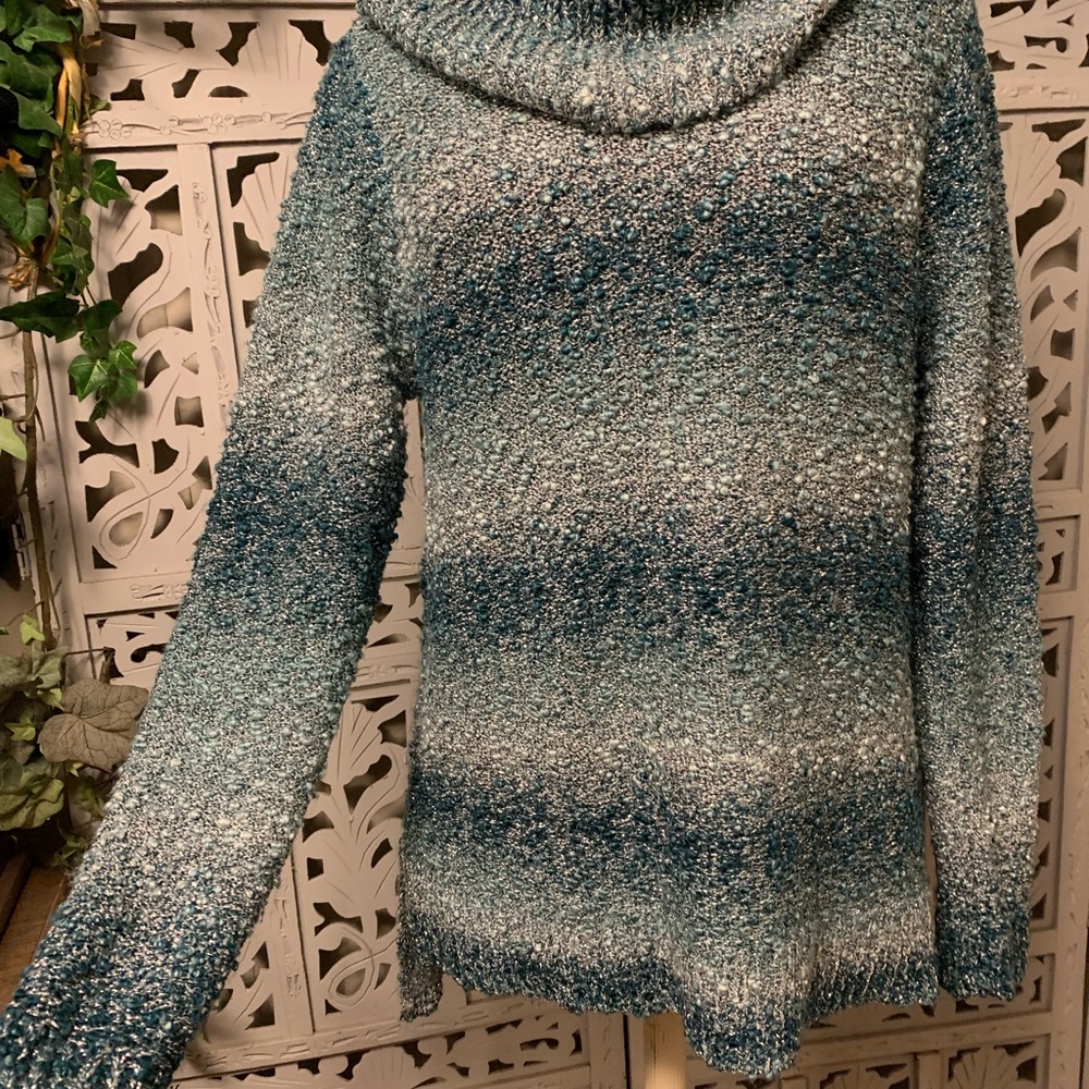 🐋HOST PICK🐋 TURQUOISE BLUE & SILVER COWL NECK SWEATER - Picture 5 of 12